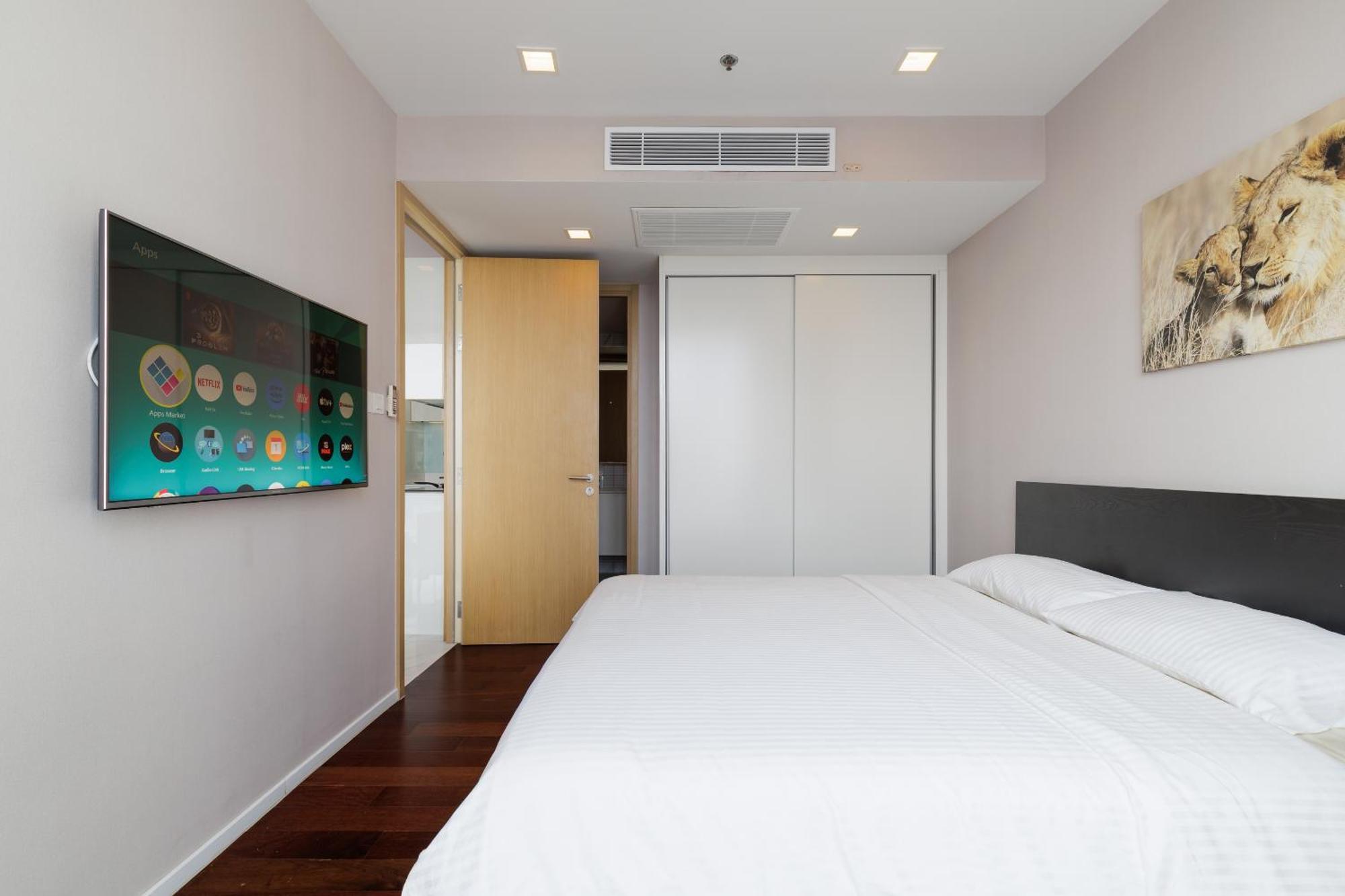 Modern Luxury 2 Bedrooms At Bts Nana On 30 Floor Bangkok Exterior photo